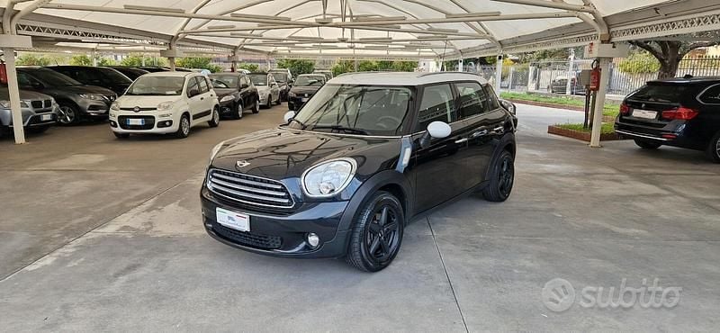 Usata Mini Cooper D 112 CV (82 kW) 2011 Nero Utilitaria