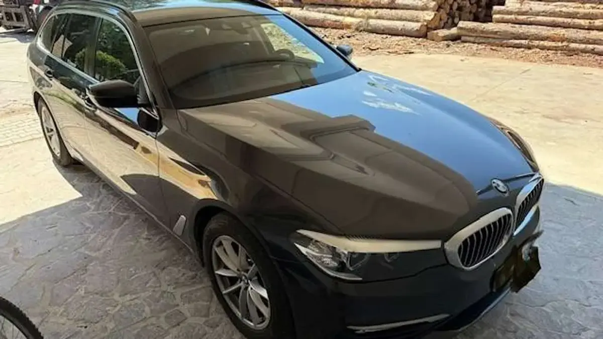 Usata BMW 520 Luxury Line 190 CV (139 kW) 2018 Grigio Station wagon