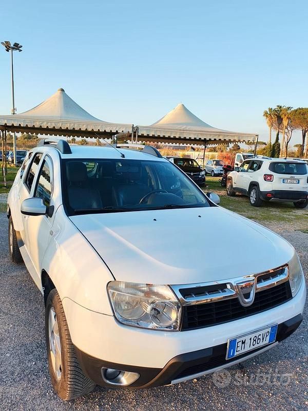 Usata Dacia Duster 105 CV (77 kW) 2012 Bianco SUV