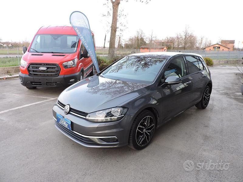 Usata VW Golf VII Trendline 150 CV (110 kW) 2017 Gray Berlina