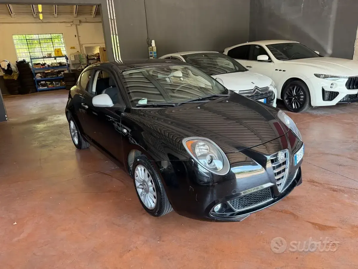 Usata Alfa Romeo MiTo Progression 70 CV (51 kW) 2014 Nero Utilitaria