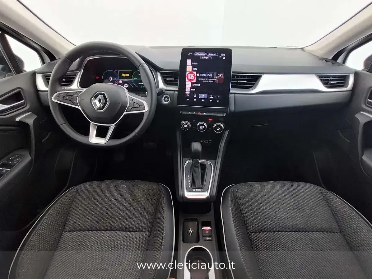 Usata Renault Captur Techno 143 CV (105 kW) 2023 Bianco SUV
