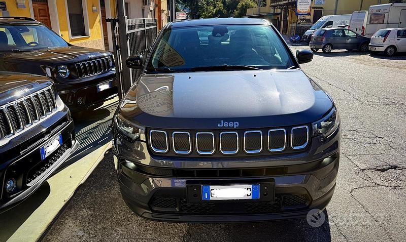 Usata Jeep Compass 130 CV (95 kW) 2022 Grigio SUV