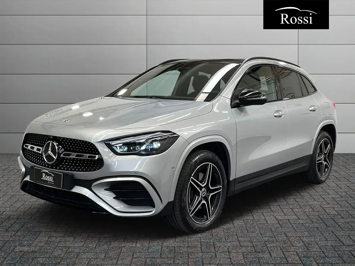 Usata Mercedes GLA250 163 CV (119 kW) 2026 SUV