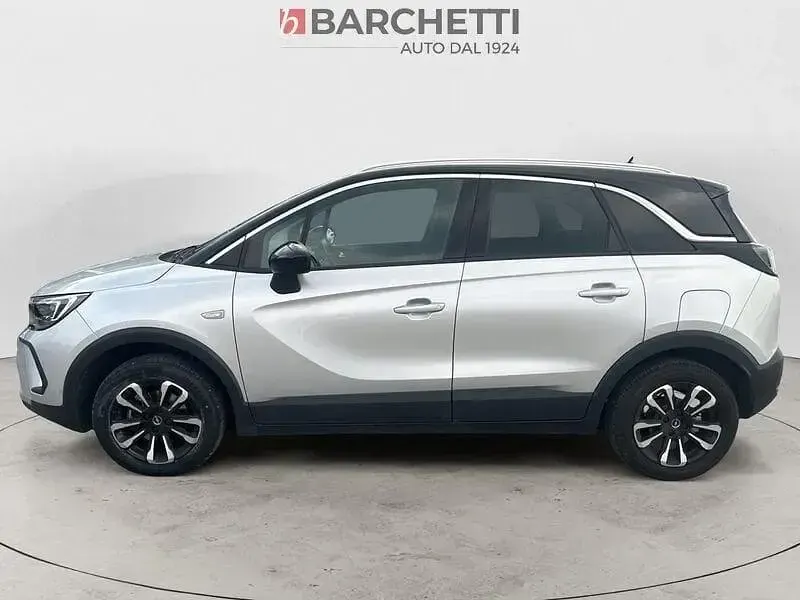 Usata Opel Crossland Elegance 110 CV (80 kW) 2024 Argento SUV