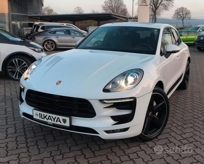 Bianco Usata 2015 Porsche Macan SUV | 33.980 € (Ottimo prezzo) - Immagine 1/4