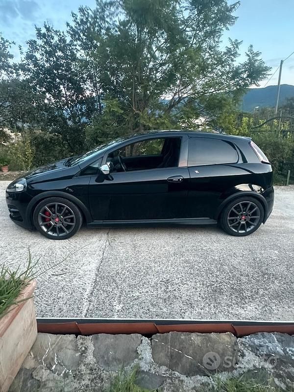Usata Abarth Grande Punto 155 CV (114 kW) 2007 Nero Utilitaria