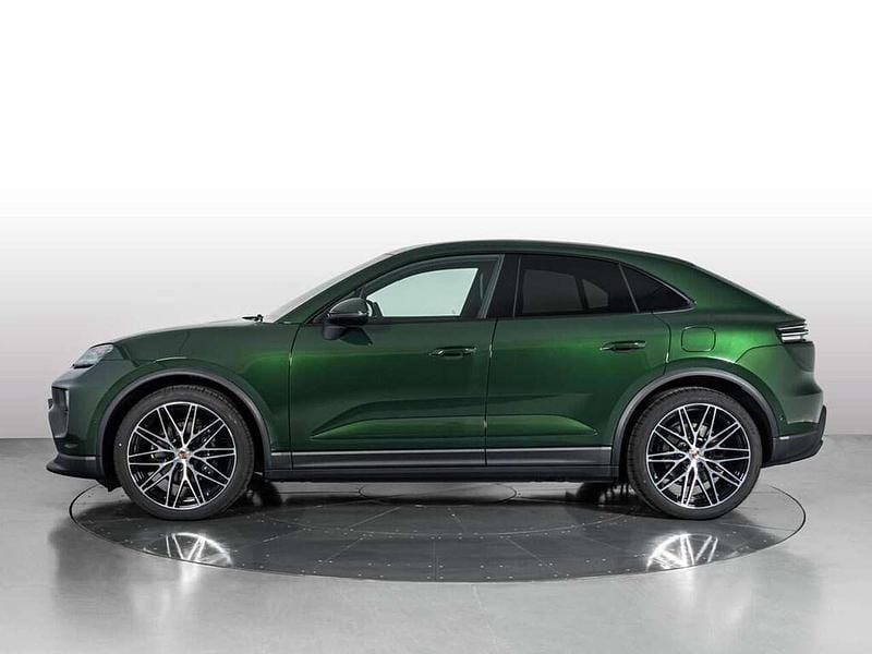 Nuevo Porsche Macan 300 kW (408 CV) 2026 Verde SUV