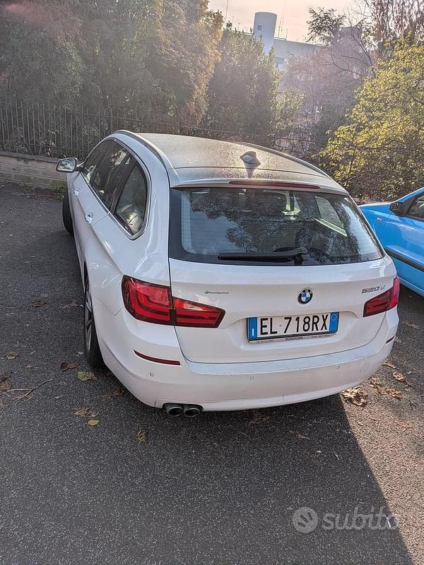 Usata BMW 520 Efficient Dynamics 184 CV (135 kW) 2012 Bianco Station wagon