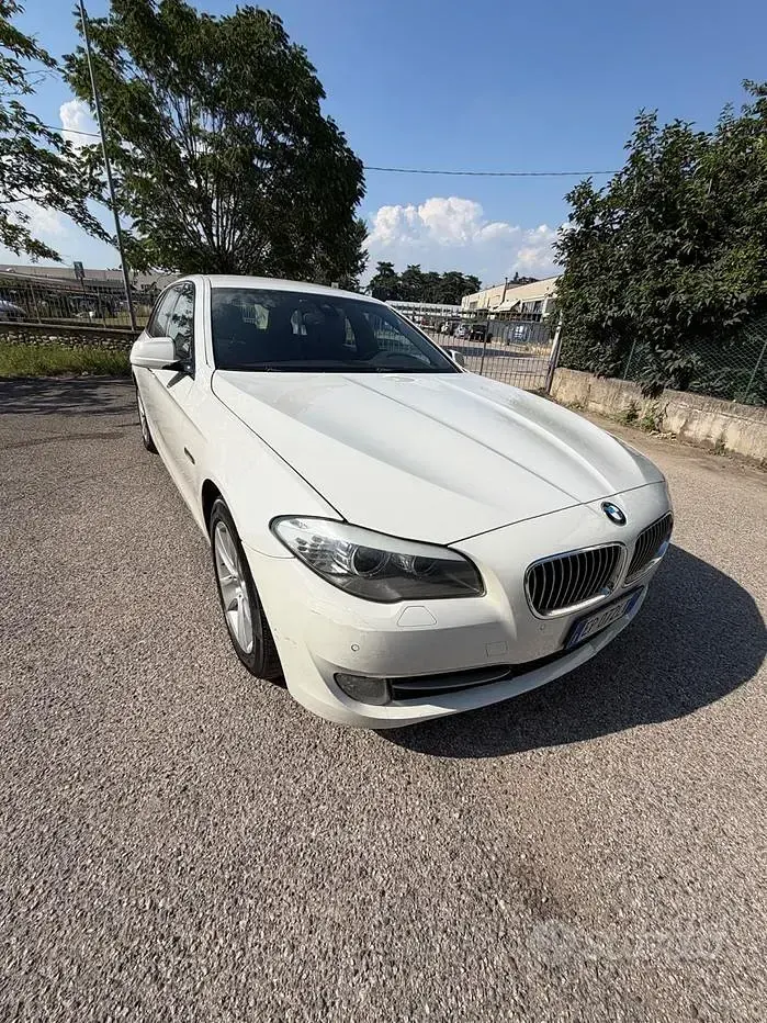 Usata BMW 525 218 CV (160 kW) 2013 Bianco Station wagon