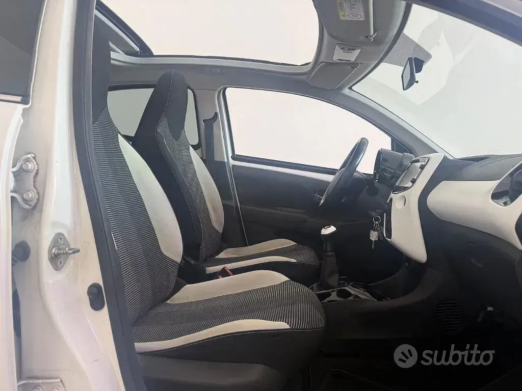 Usata Peugeot 108 Active 82 CV (60 kW) 2017 Bianco Cabrio