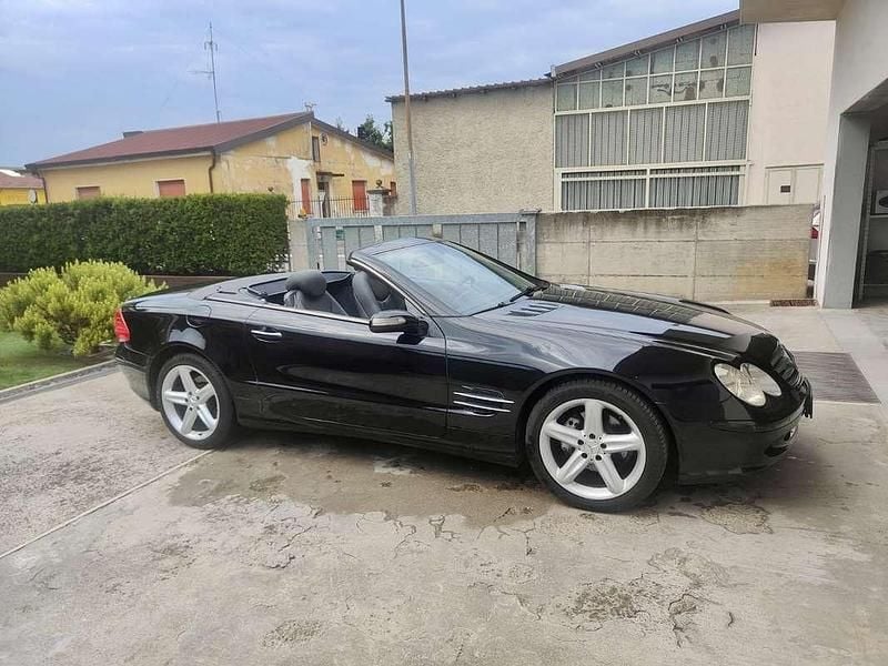 Usata Mercedes SL350 245 CV (180 kW) 2006 Cabrio