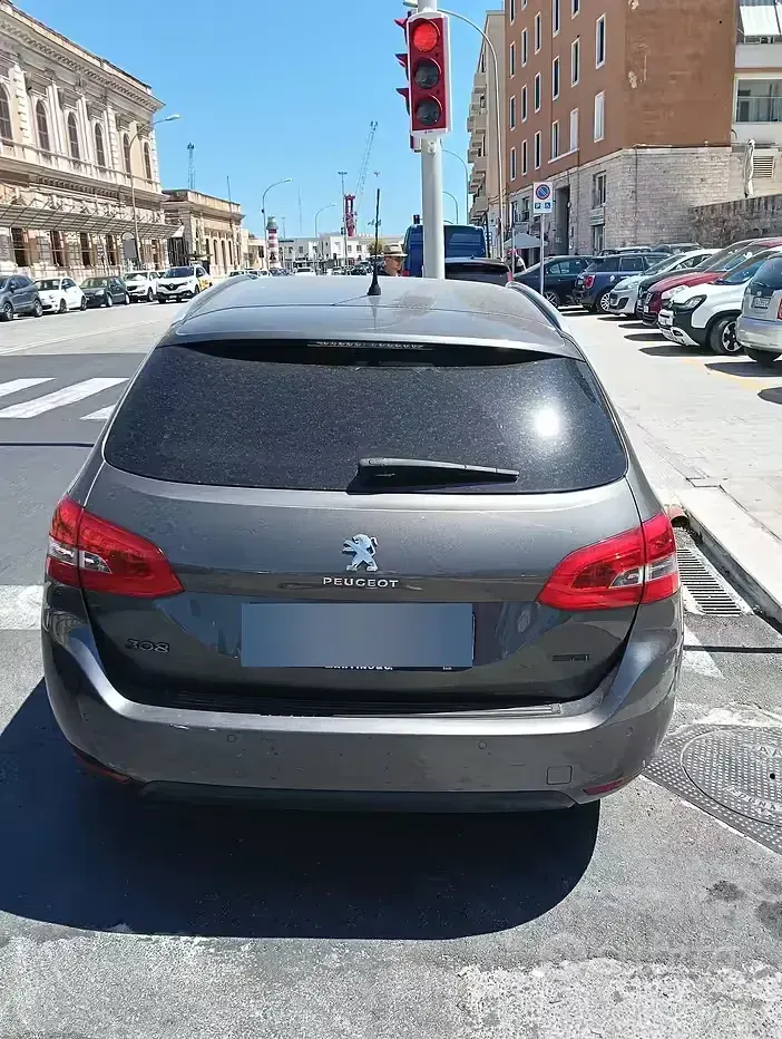 Usata Peugeot 308 SW Allure 120 CV (88 kW) 2016 Grigio Station wagon