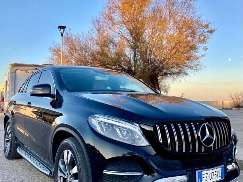 Nero Usata 2016 Mercedes GLE350 Premium Coupé | 39.900 € (Molto cara) - Immagine 1/4