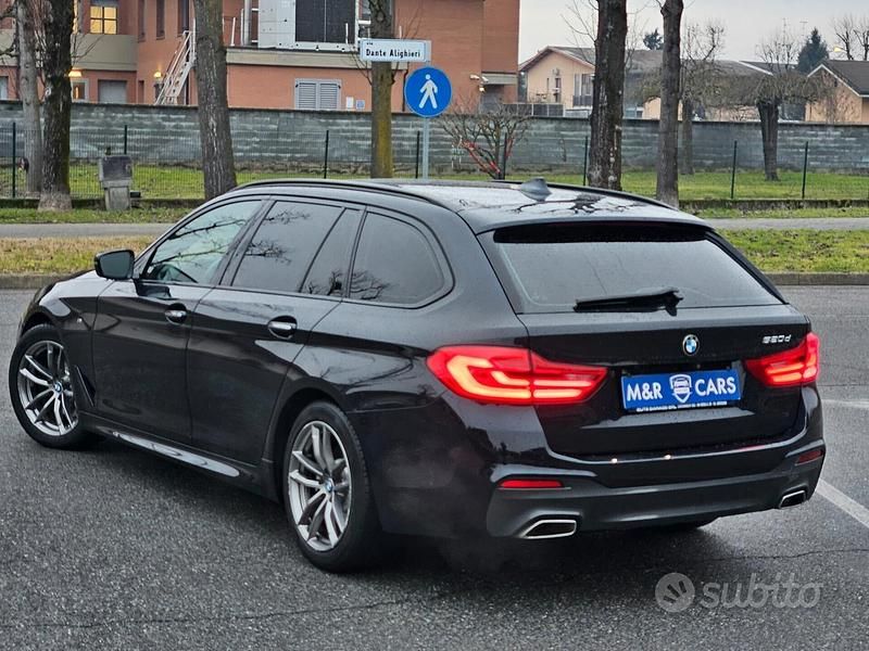 Usata BMW 520 M Sport 190 CV (139 kW) 2019 Blu Station wagon