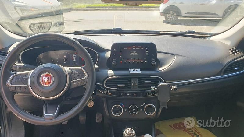 Usata Fiat Tipo Cross 2021 Verde SUV