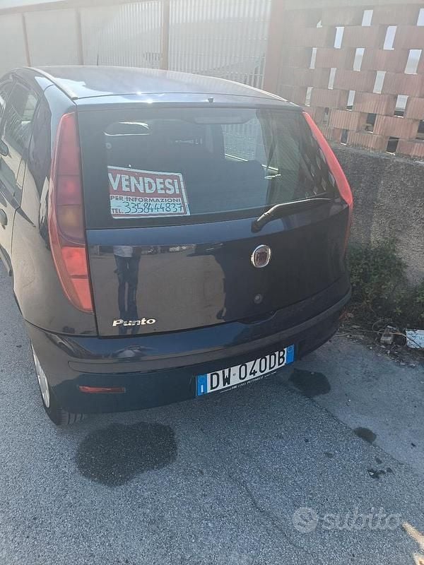 Usata Fiat Punto 2009 Blu Utilitaria