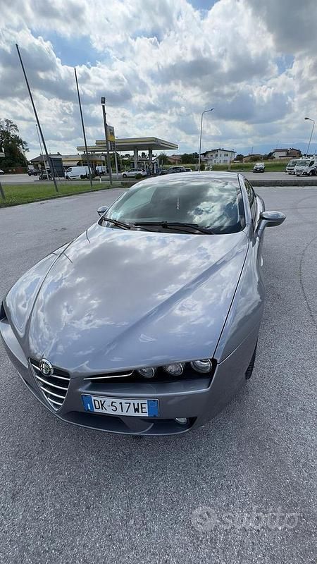 Usata Alfa Romeo Brera 210 CV (154 kW) 2007 Grigio Coupé