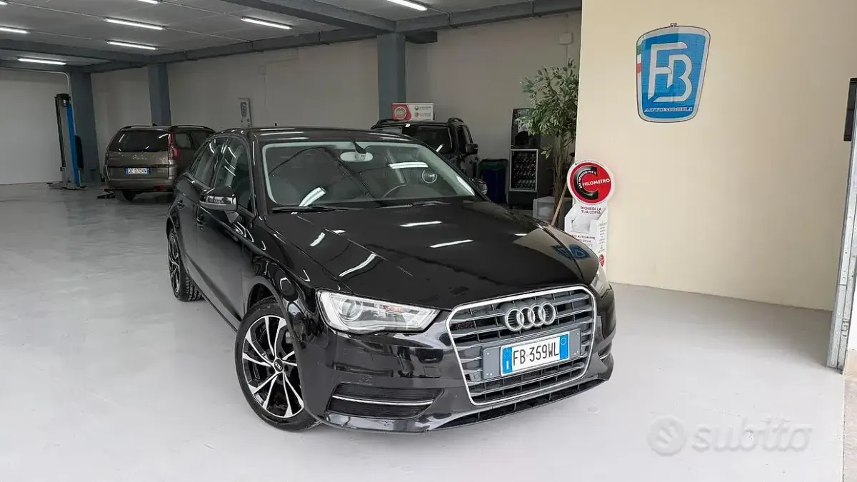 Occasion Audi A3 Ambition 105 PK (77 kW) 2013 Zwart Sedan