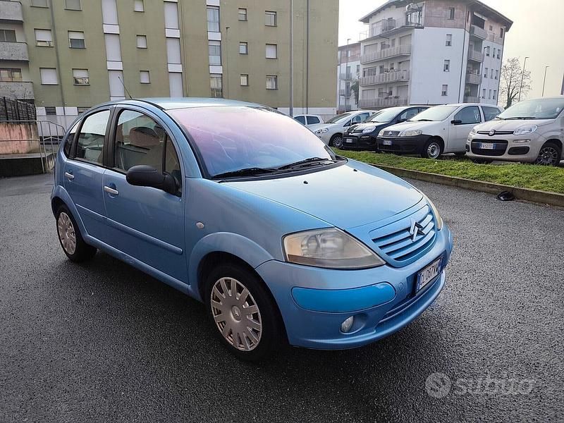 Blu Usata 2004 Citroën C3 Berlina | 2300 € (Buon prezzo) - Immagine 1/4