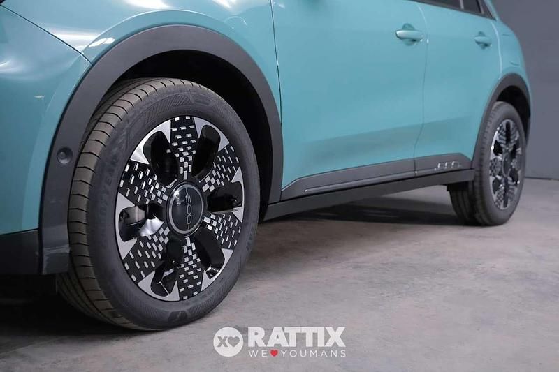 Usata Fiat 600 La Prima 101 CV (74 kW) 2025 Blu azzurro acqua SUV