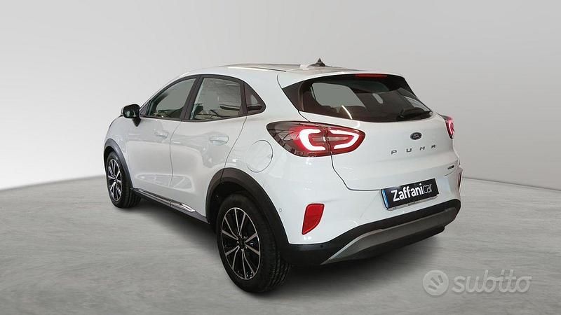 Usata Ford Puma Titanium 125 CV (91 kW) 2021 Bianco SUV