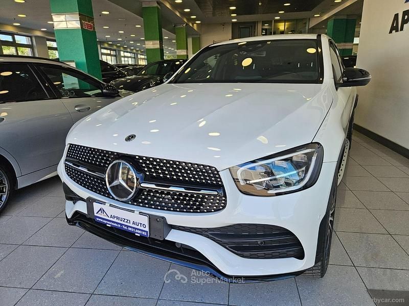 Usata Mercedes GLC220 Premium 194 CV (142 kW) 2021 Bianco Coupé