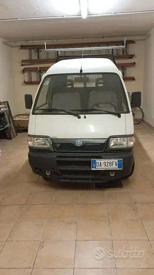 Usata Piaggio Porter 65 CV (47 kW) 2006 Bianco Pick-up