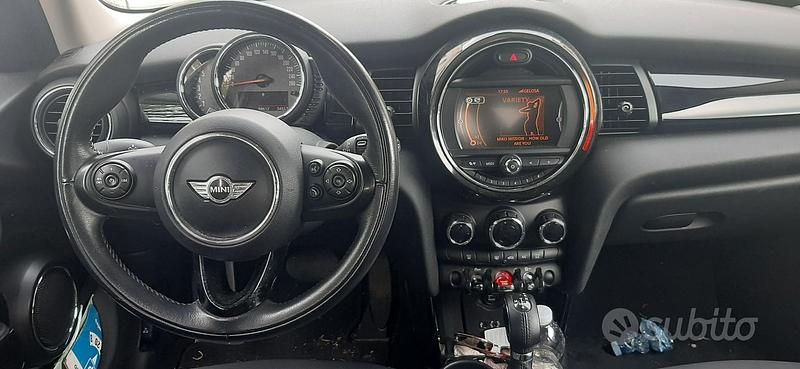 Occasion Mini Cooper 116 ch (85 kW) 2017 Bleue Citadine