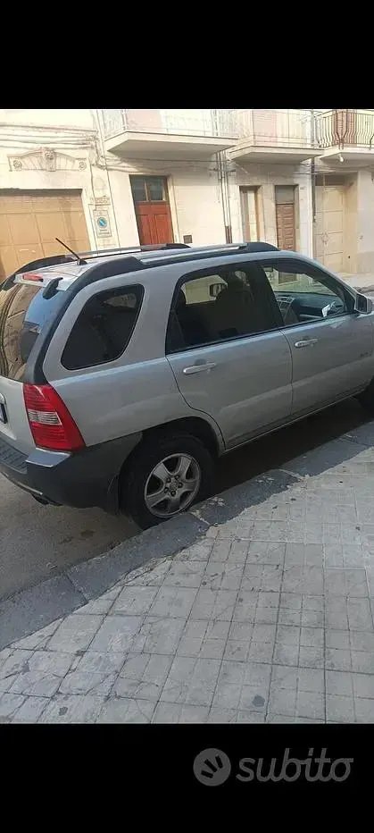 Usata Kia Sportage 140 CV (102 kW) 2007 Grigio SUV