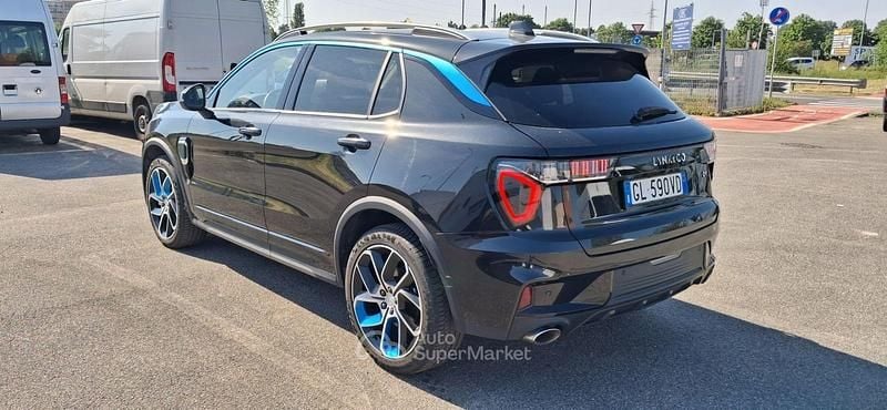 Usata Lynk & Co 01 261 CV (191 kW) 2022 Nero SUV