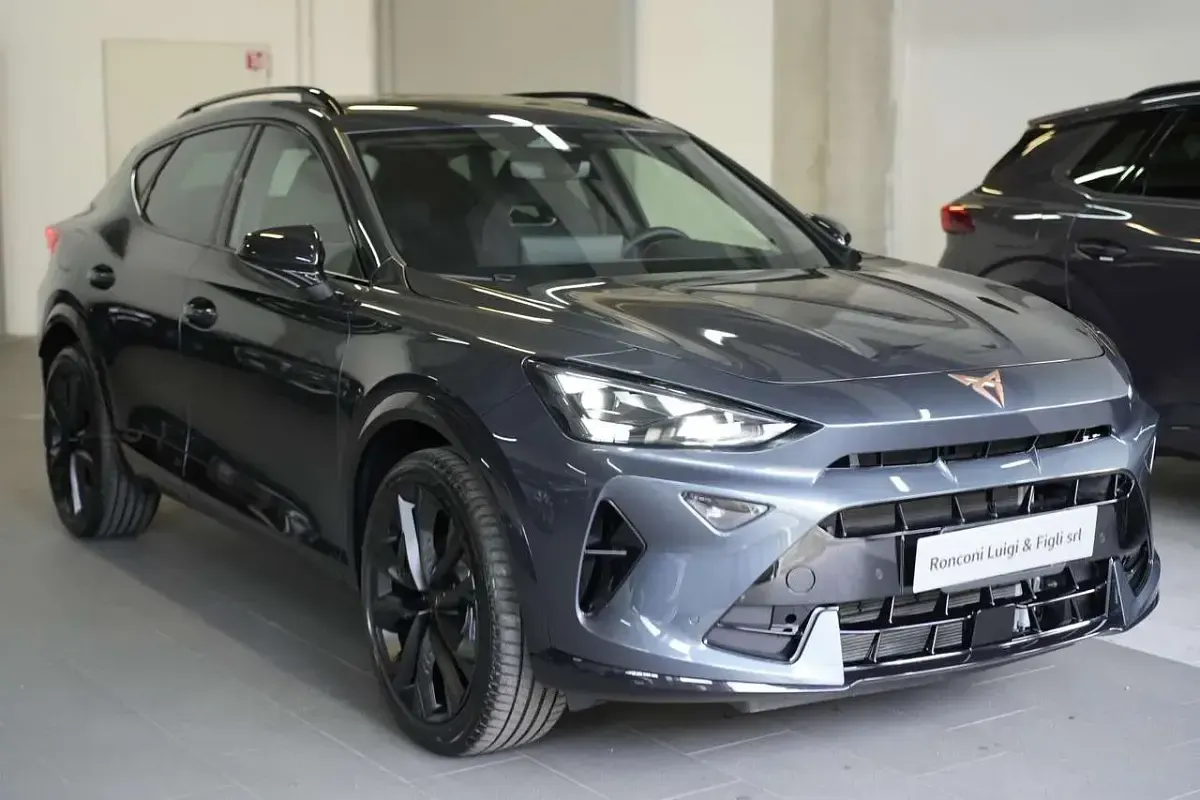 Nuova Cupra Formentor 150 CV (110 kW) 2026 Magnetic tech SUV