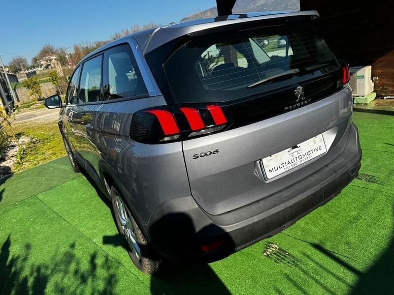 Usata Peugeot 5008 131 CV (96 kW) 2020 Grigio Monovolume