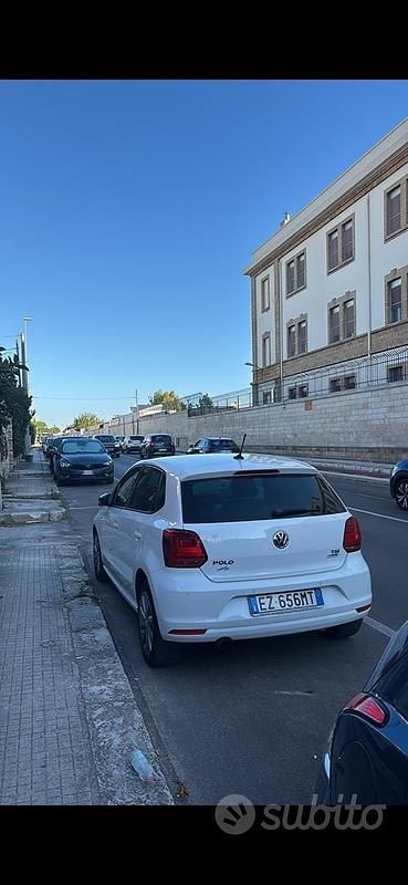 Usata VW Polo 90 CV (66 kW) 2014 Bianco Berlina