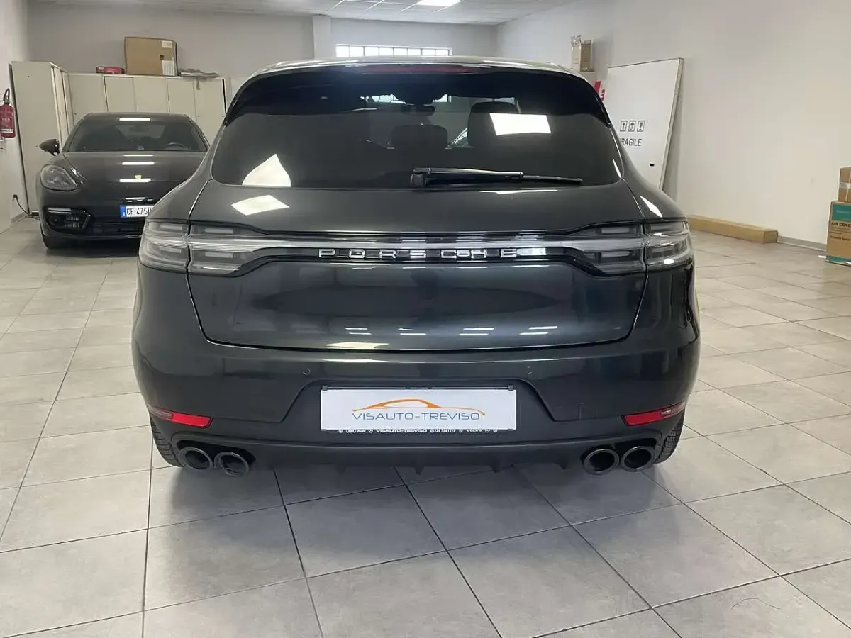 Usata Porsche Macan 245 CV (180 kW) 2021 Grigio SUV