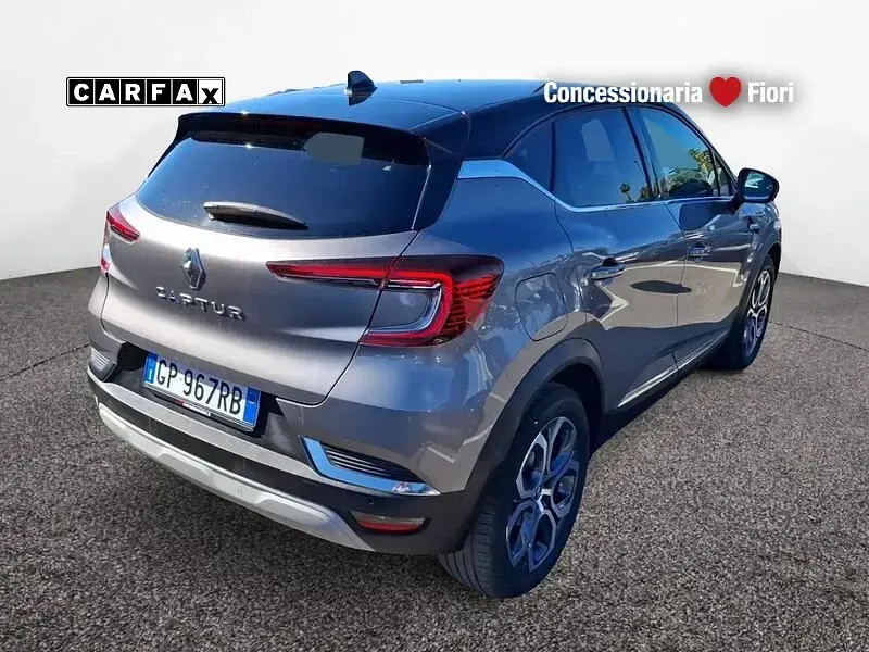 Usata Renault Captur Techno 101 CV (74 kW) 2023 Be style milano SUV