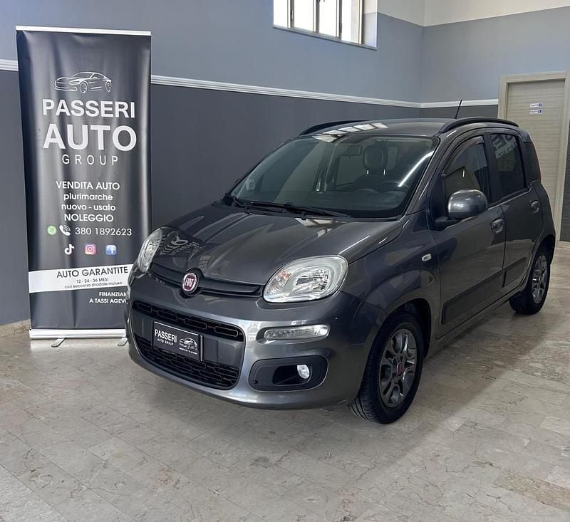 Usata Fiat Panda Lounge 95 CV (69 kW) 2017 Grigio Utilitaria
