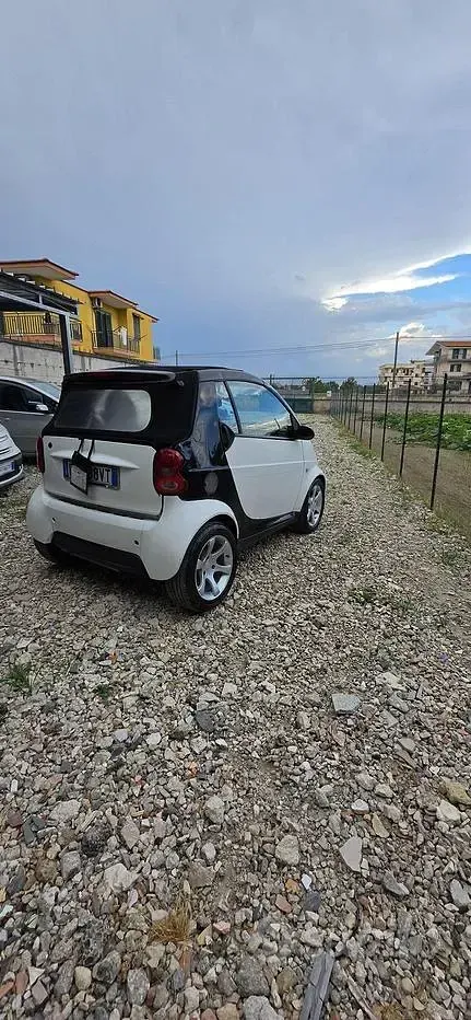 Usata Smart ForTwo Cabrio 61 CV (44 kW) 2006 Bianco Cabrio