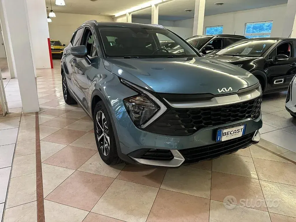 Usata Kia Sportage Style 150 CV (110 kW) 2024 Grigio metallizzato SUV