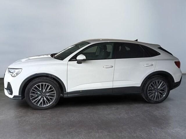 Usata Audi Q3 Sportback Business 150 CV (110 kW) 2022 Bianco SUV