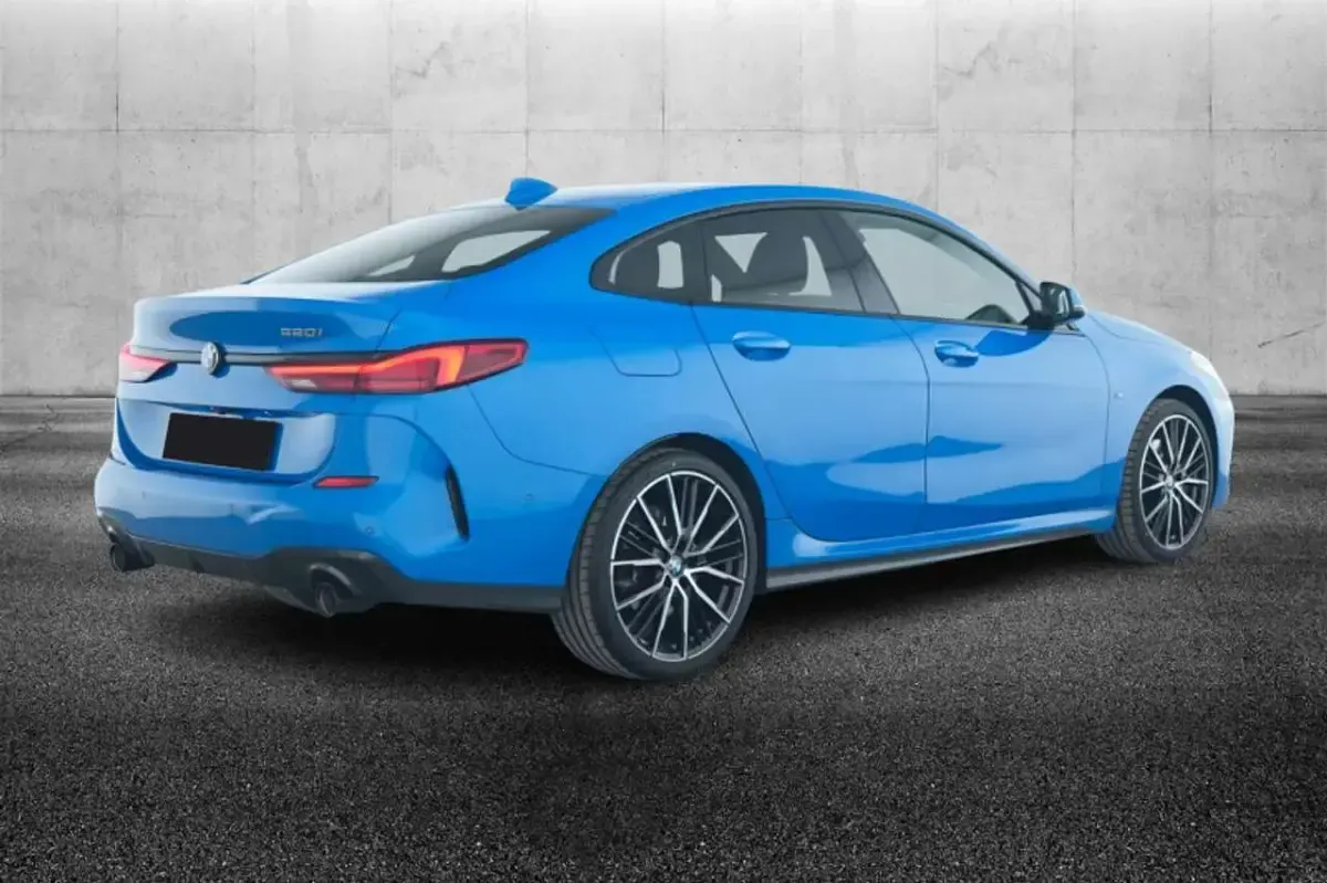Usata BMW 220 Gran Coupé M Sport 178 CV (130 kW) 2022 Blu/azzurro Coupé