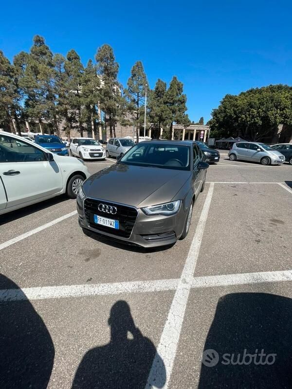 Usata 2016 Audi A3 Due volumi | 8000 € (Super prezzo) - Immagine 1/4