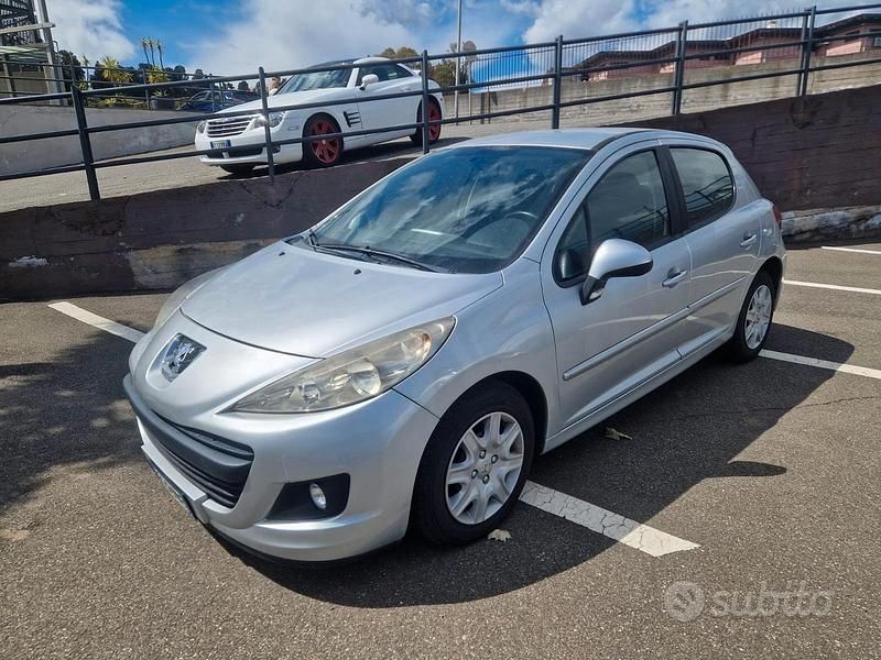 Usata Peugeot 207 2013 Berlina