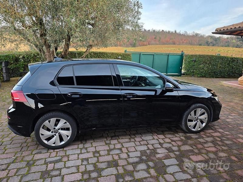 Usata VW Golf VIII 2024 Nero Berlina