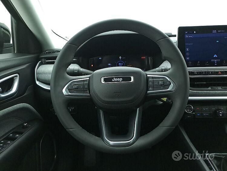 Usata Jeep Compass 131 CV (96 kW) 2022 Grigio SUV