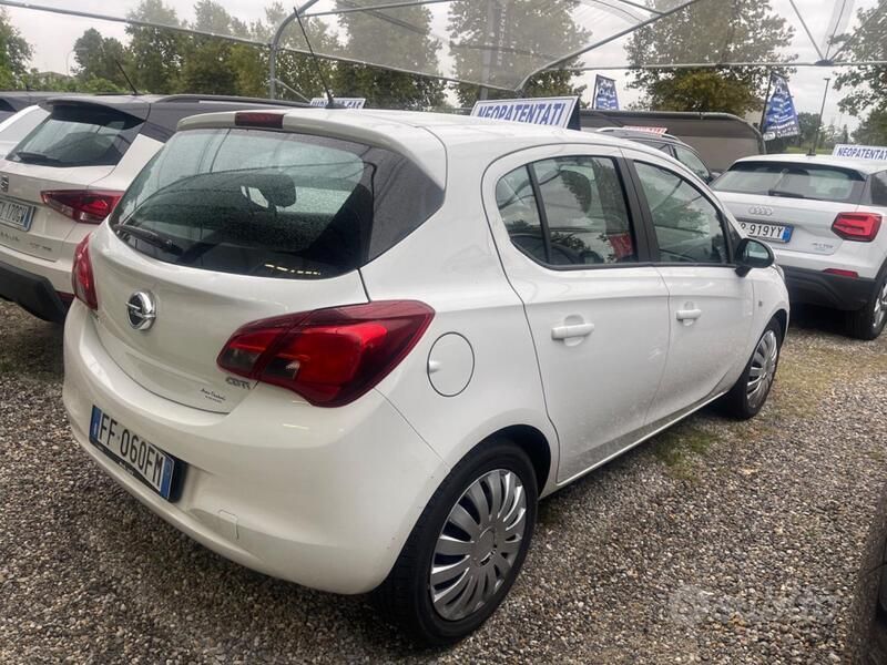 Usata Opel Corsa Innovation 75 CV (55 kW) 2016 Bianco Berlina