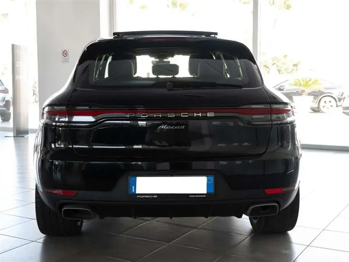 Usata Porsche Macan 245 CV (180 kW) 2021 Nero SUV