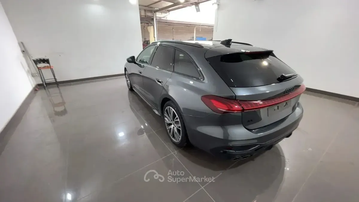 Uusi Audi A5 S-Line 204 HP (150 kW) 2025 Harmaa Farmari