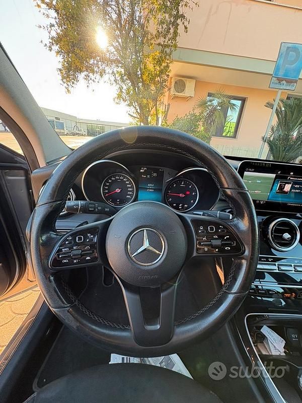 Usata Mercedes C220 194 CV (142 kW) 2018 Grigio Station wagon