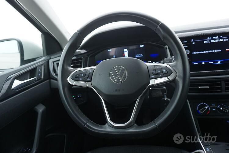 Usata VW Taigo Life 110 CV (80 kW) 2022 Beige SUV